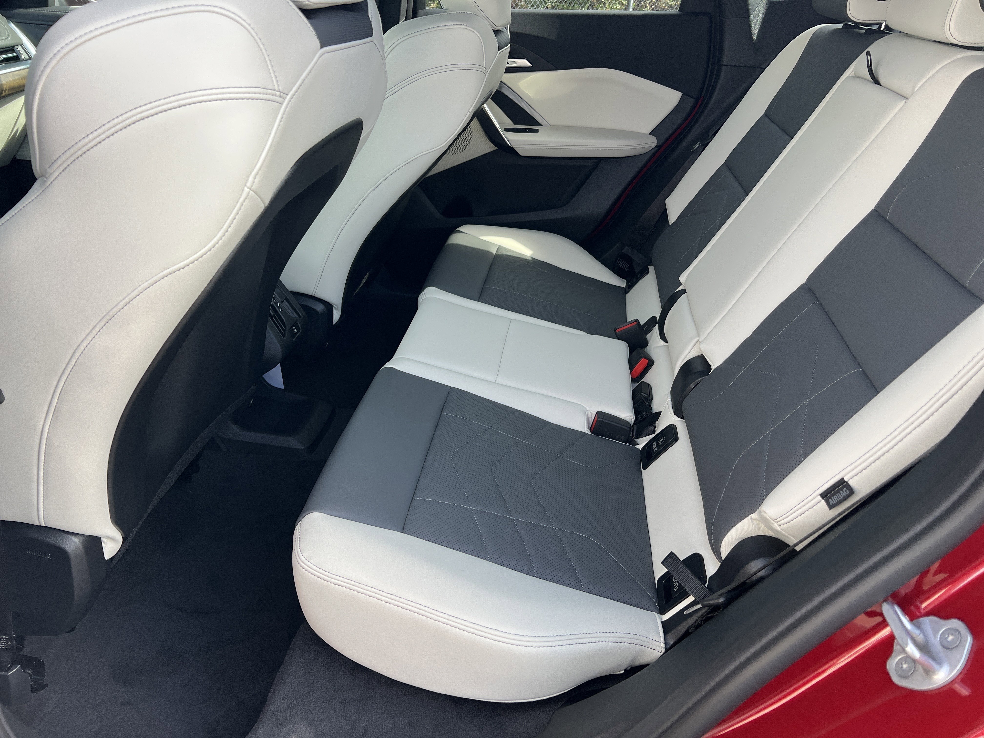 New 2026 BMW X1 xDrive28i w/ Convenience Package image 18