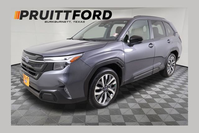 Used 2025 Subaru Forester Touring AWD/4WD image 1