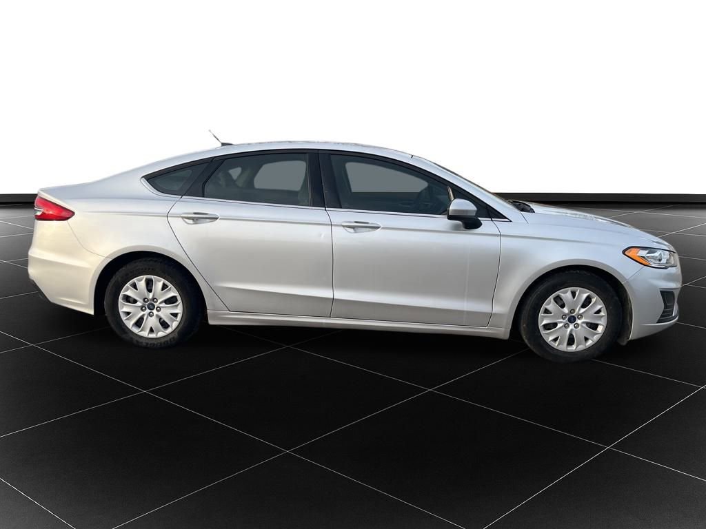 Used 2019 Ford Fusion S image 6