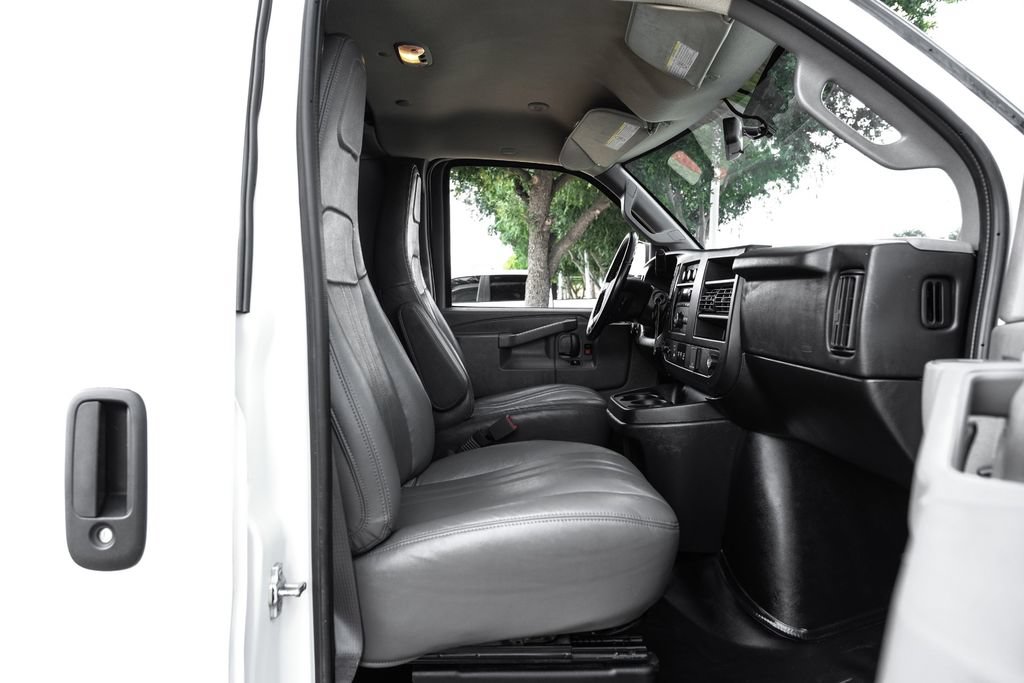 Used 2023 Chevrolet Express 2500 Extended w/ Driver Convenience Package RWD image 33