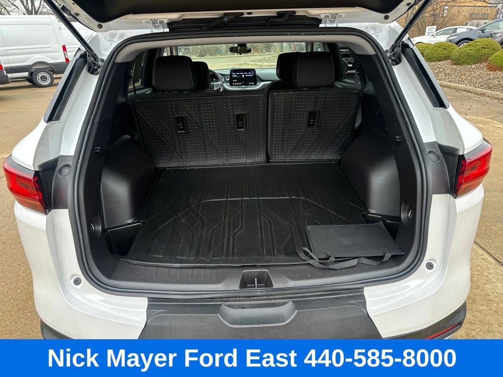 Used 2024 Chevrolet Blazer LT w/ Driver Confidence Package image 15