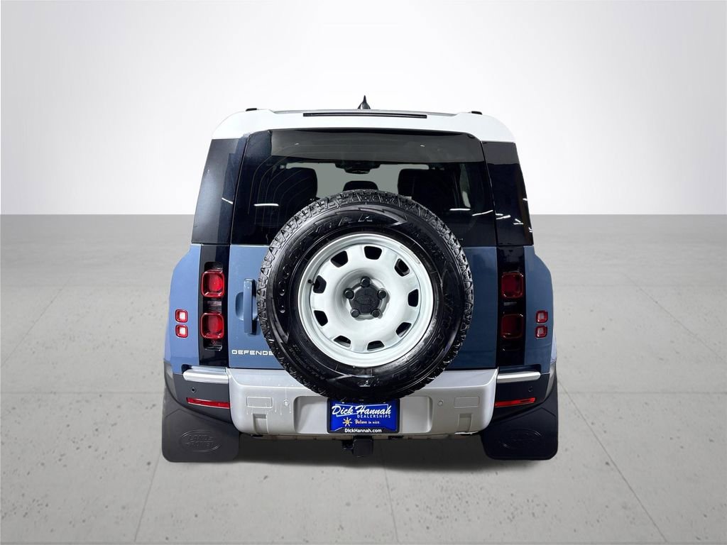 Used 2024 Land Rover Defender 110 S image 7