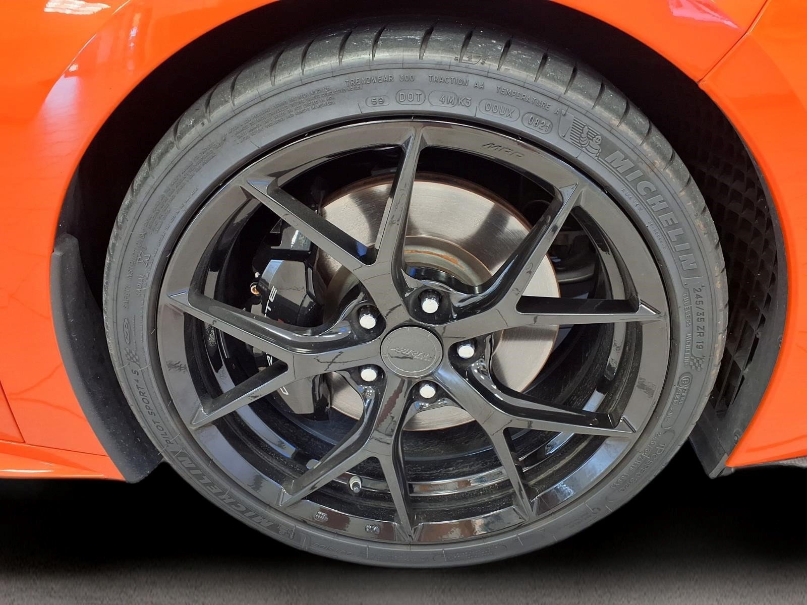 Used 2021 Chevrolet Corvette Stingray Preferred Cpe w/ Z51 Performance Package RWD image 7
