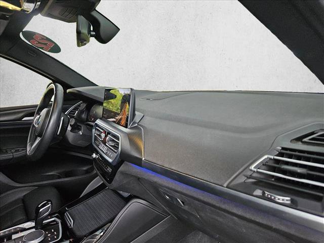 Used 2022 BMW X4 xDrive30i w/ M Sport Package 2 AWD/4WD image 19