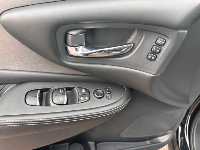 Used 2020 Nissan Murano SL image 14