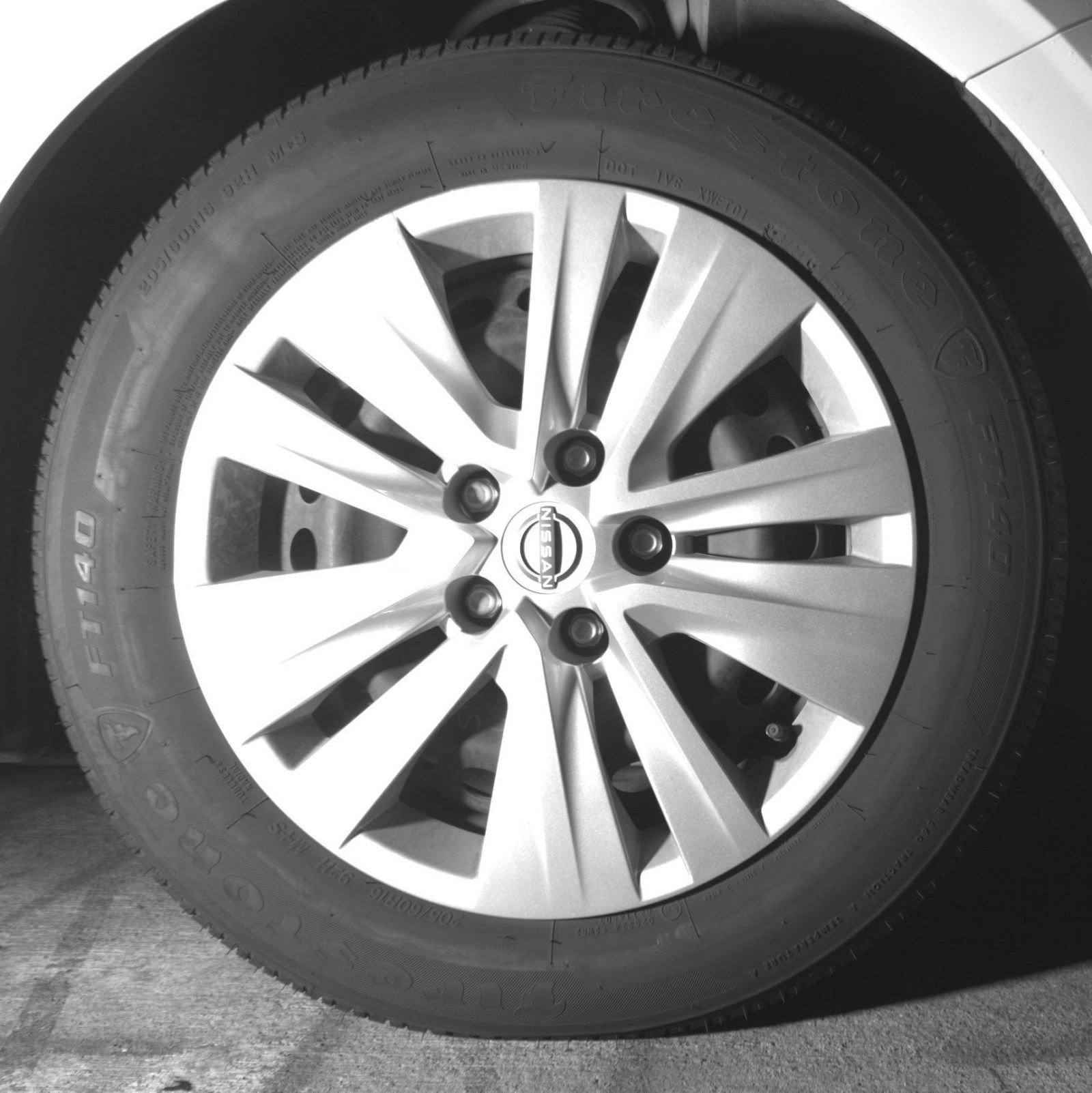 Used 2025 Nissan Sentra S FWD image 15