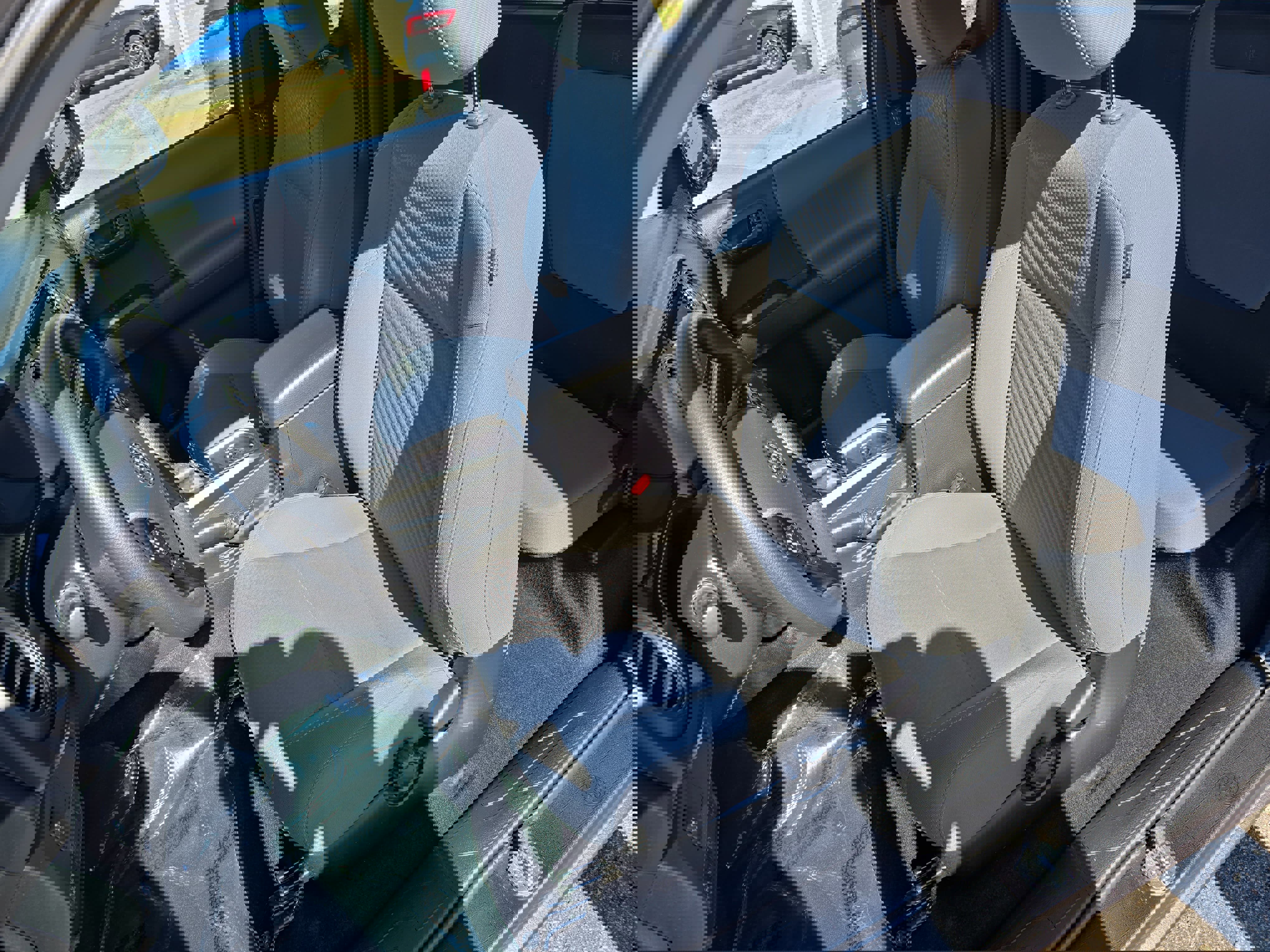 Used 2023 Toyota Tacoma SR image 17