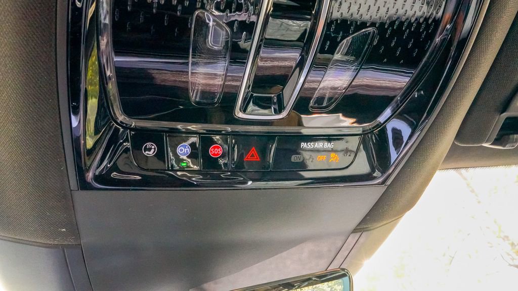 New 2026 Cadillac Escalade IQL Luxury image 38