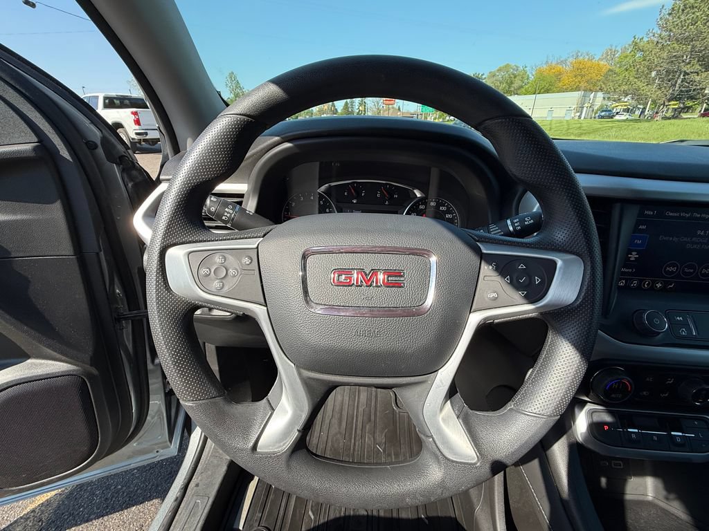 Certified 2023 GMC Acadia SLE w/ Driver Convenience Package AWD/4WD image 19