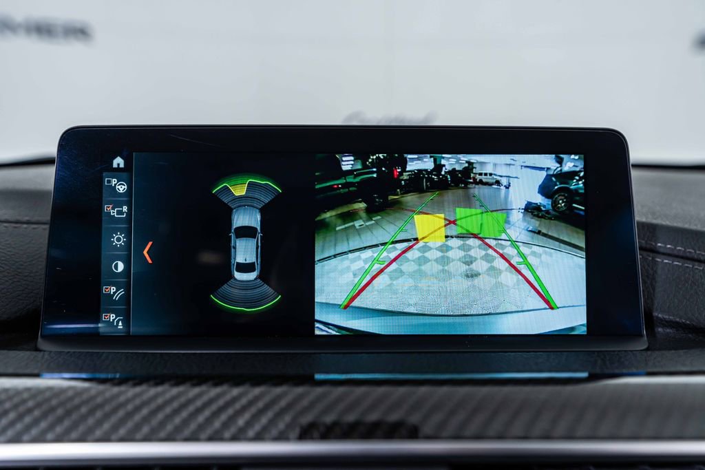 Used 2018 BMW M3 w/ Executive Package image 32