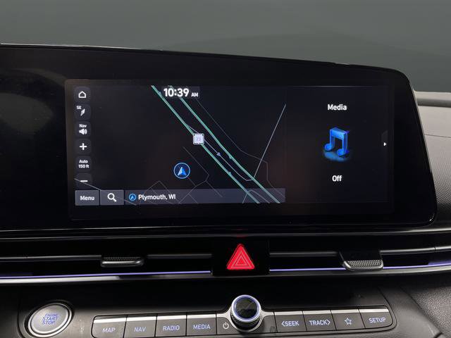 Used 2023 Hyundai Elantra Limited FWD image 10