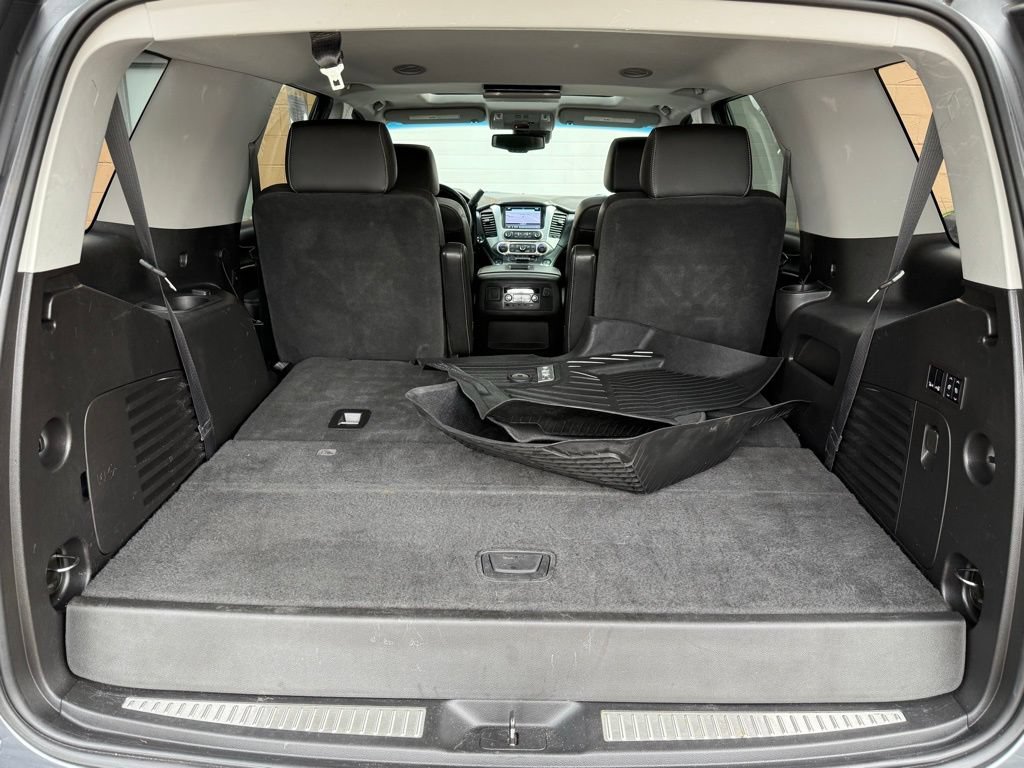 Used 2018 GMC Yukon SLT w/ Premium Edition AWD/4WD image 19