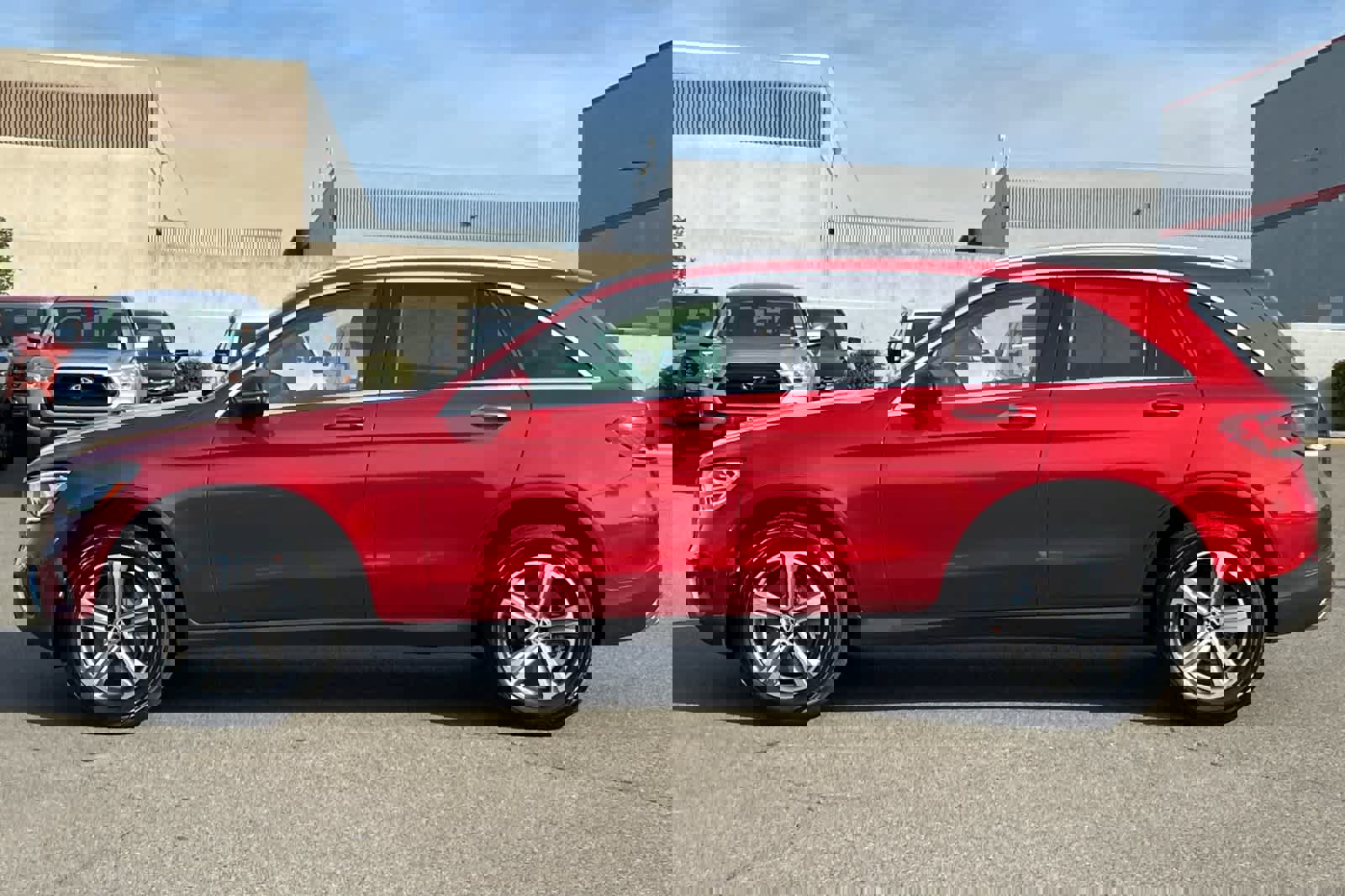 Used 2021 Mercedes-Benz GLC 300 4MATIC image 9