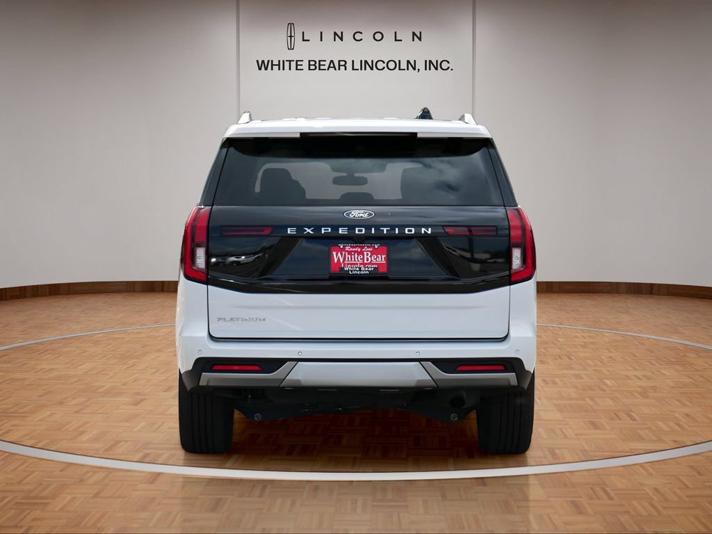 Used 2025 Ford Expedition Platinum w/ Platinum Ultimate Package AWD/4WD image 6