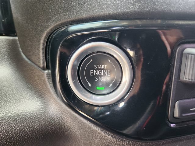 Used 2025 GMC Sierra 1500 SLT RWD image 19