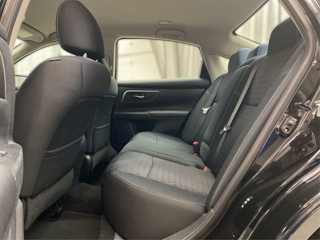 Used 2017 Nissan Altima 2.5 SV image 11