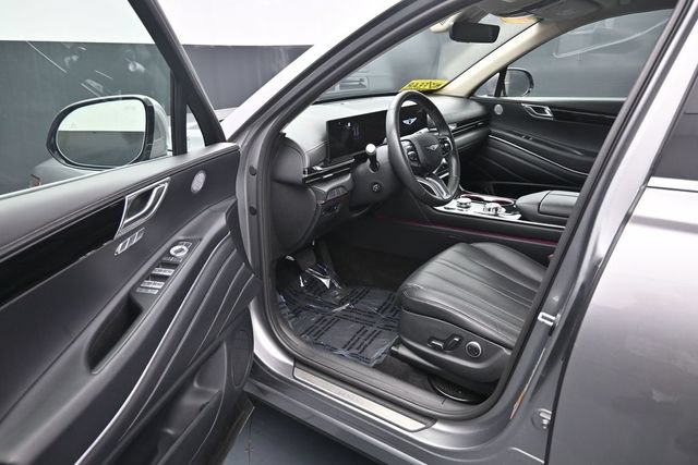 Used 2025 Genesis GV80 2.5T Standard AWD/4WD image 12