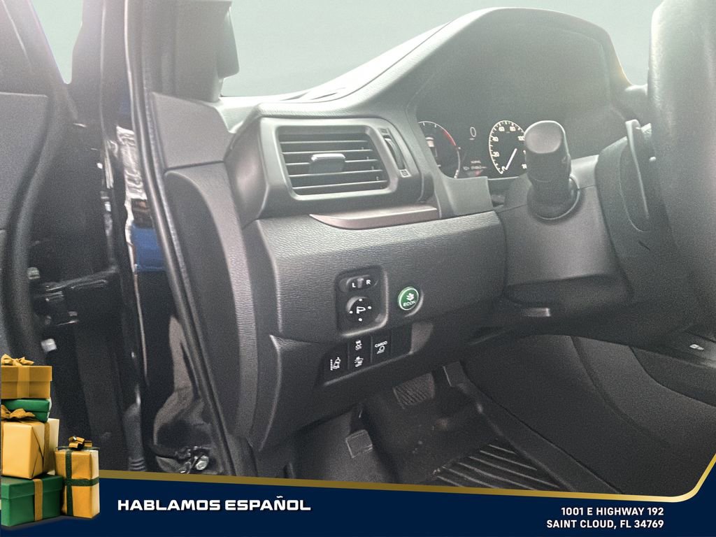 Used 2025 Honda Ridgeline RTL image 14