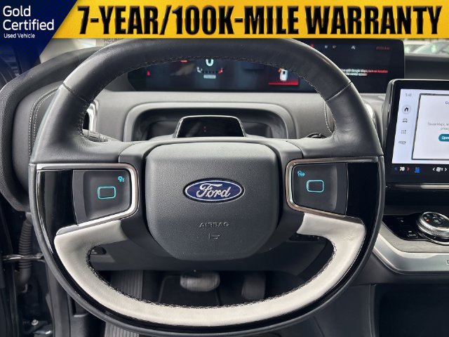 Used 2025 Ford Expedition Platinum w/ Driver's Package AWD/4WD image 23