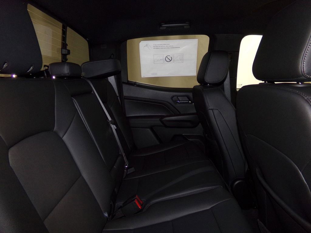New 2025 Chevrolet Colorado LT w/ LT Convenience Package image 10