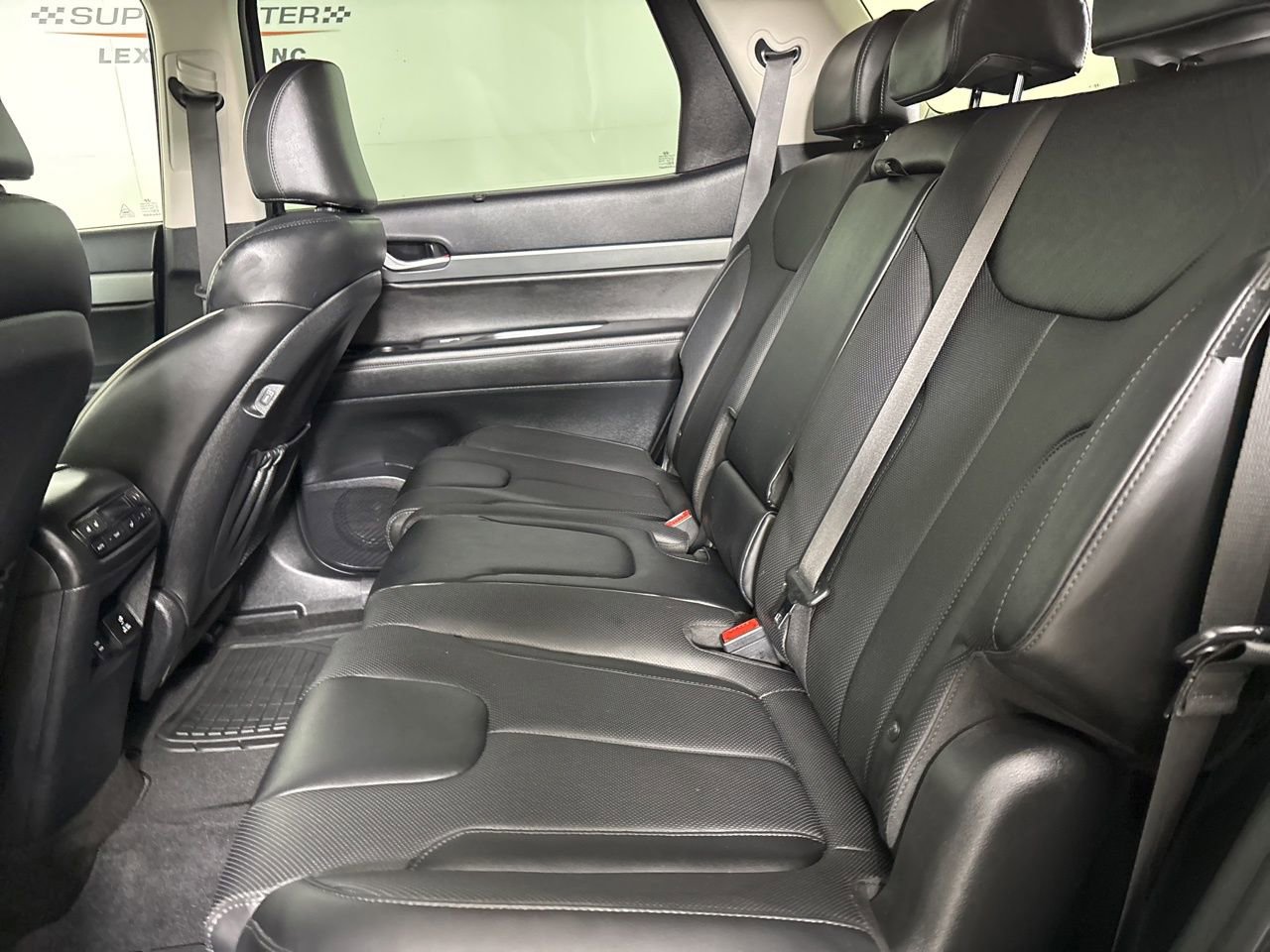 Used 2025 Hyundai Palisade SEL image 22