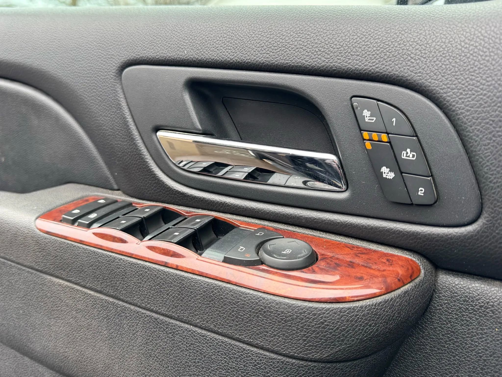 Used 2011 Chevrolet Silverado 2500 LTZ w/ Snow Plow Prep Package image 21