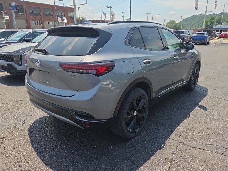 Used 2021 Buick Envision Essence w/ Technology Package I AWD/4WD image 7