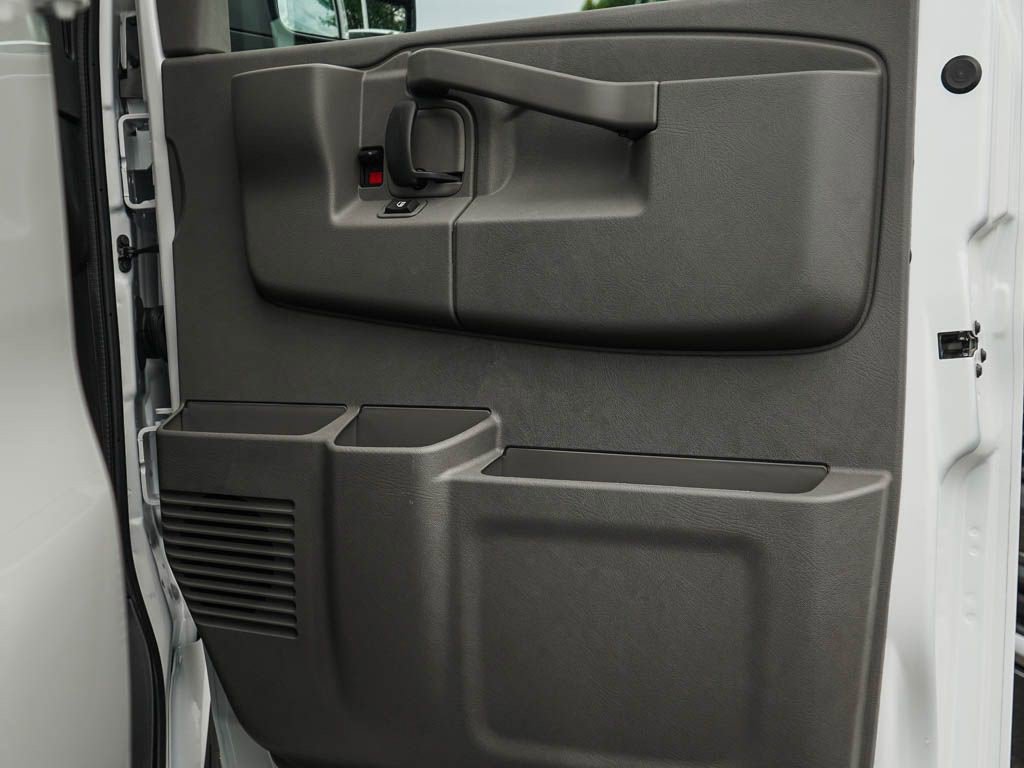 New 2026 GMC Savana 2500 Extended w/ Driver Convenience Package RWD image 9
