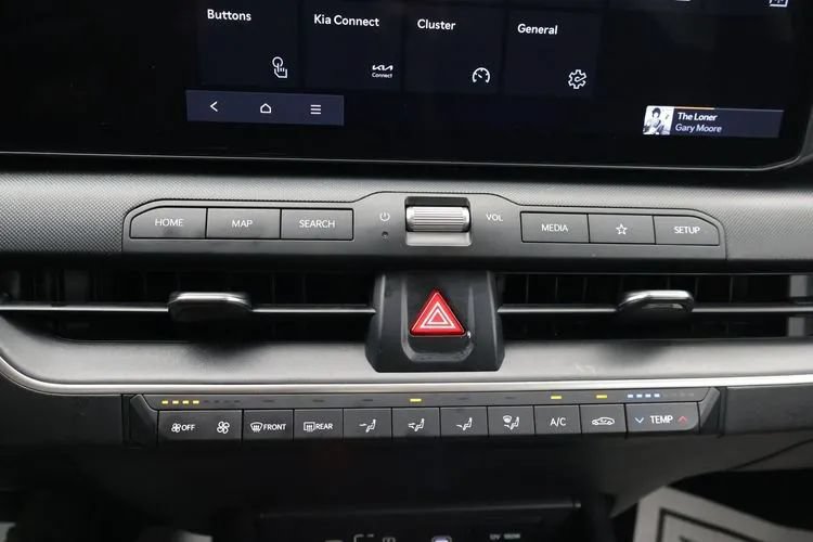 Used 2025 Kia K4 FWD image 33