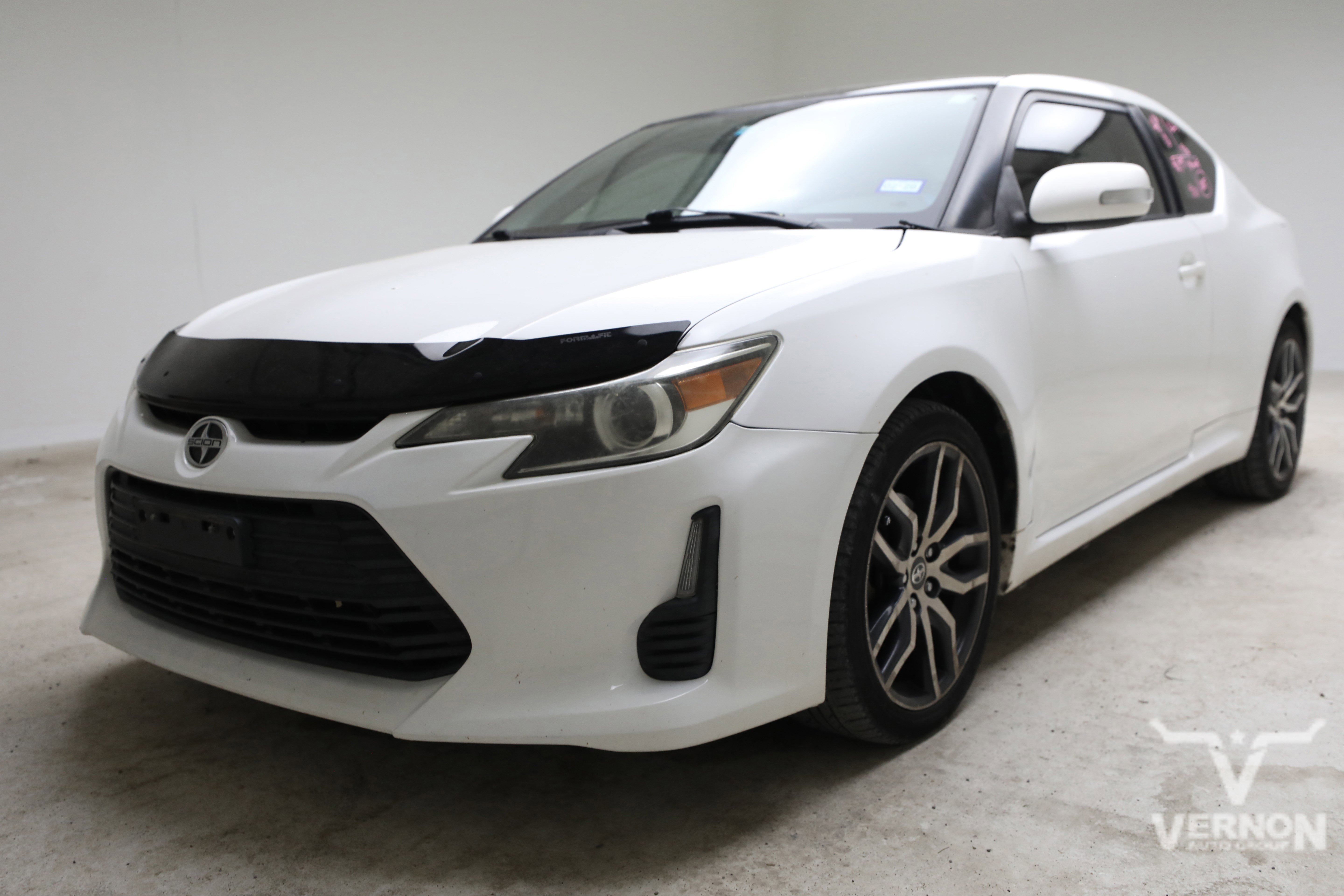 Used 2014 Scion tC FWD image 1