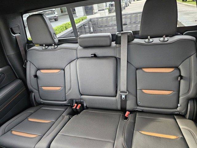 New 2026 GMC Sierra 2500 AT4 w/ AT4 Premium Plus Package image 21