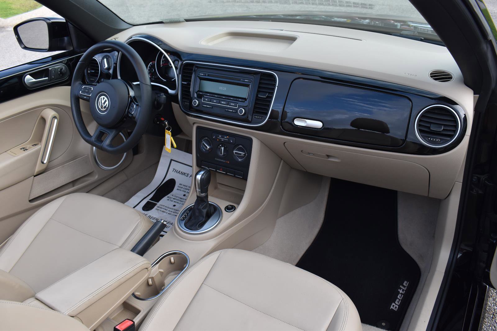 Used 2014 Volkswagen Beetle 1.8T FWD image 51