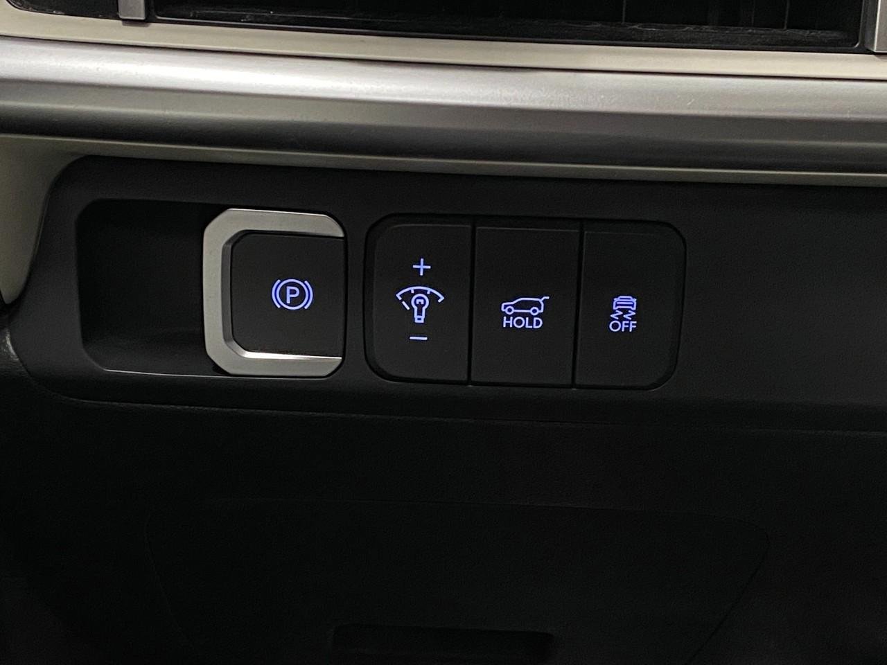 Certified 2025 Hyundai Santa Fe SEL image 14