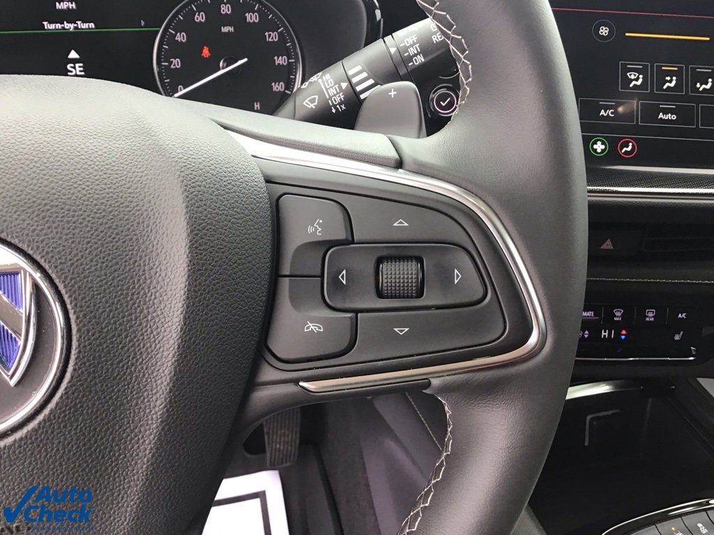 Used 2022 Buick Envision Essence w/ Safety Package image 37