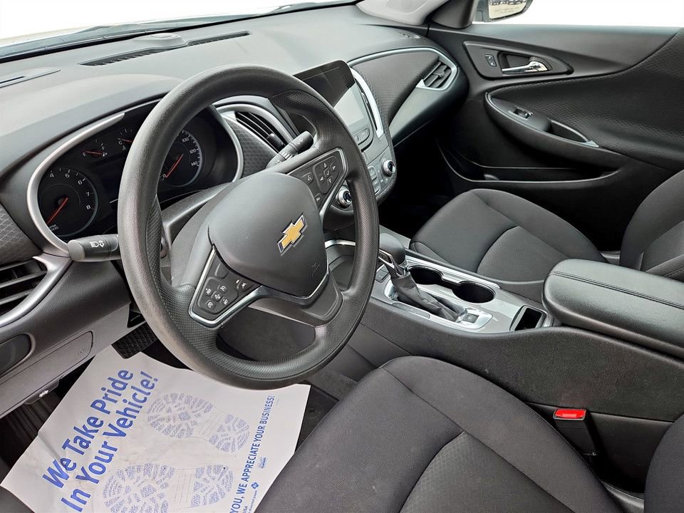 Used 2024 Chevrolet Malibu LT image 14