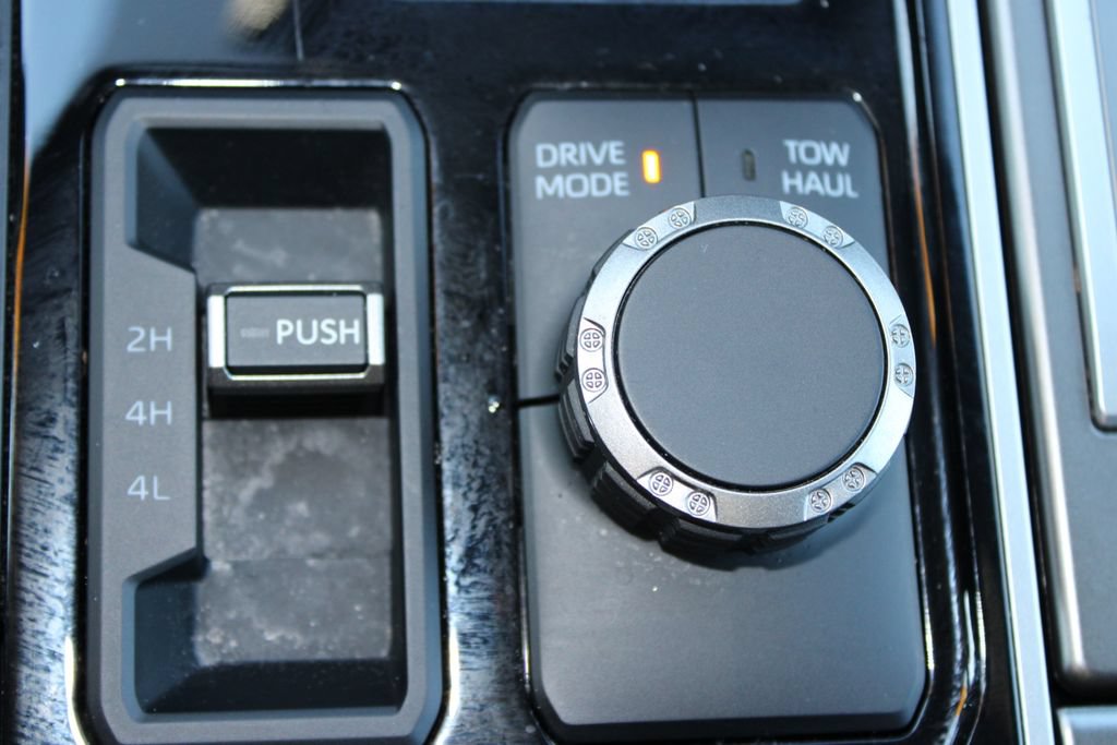 Used 2025 Toyota Sequoia SR5 AWD/4WD image 46