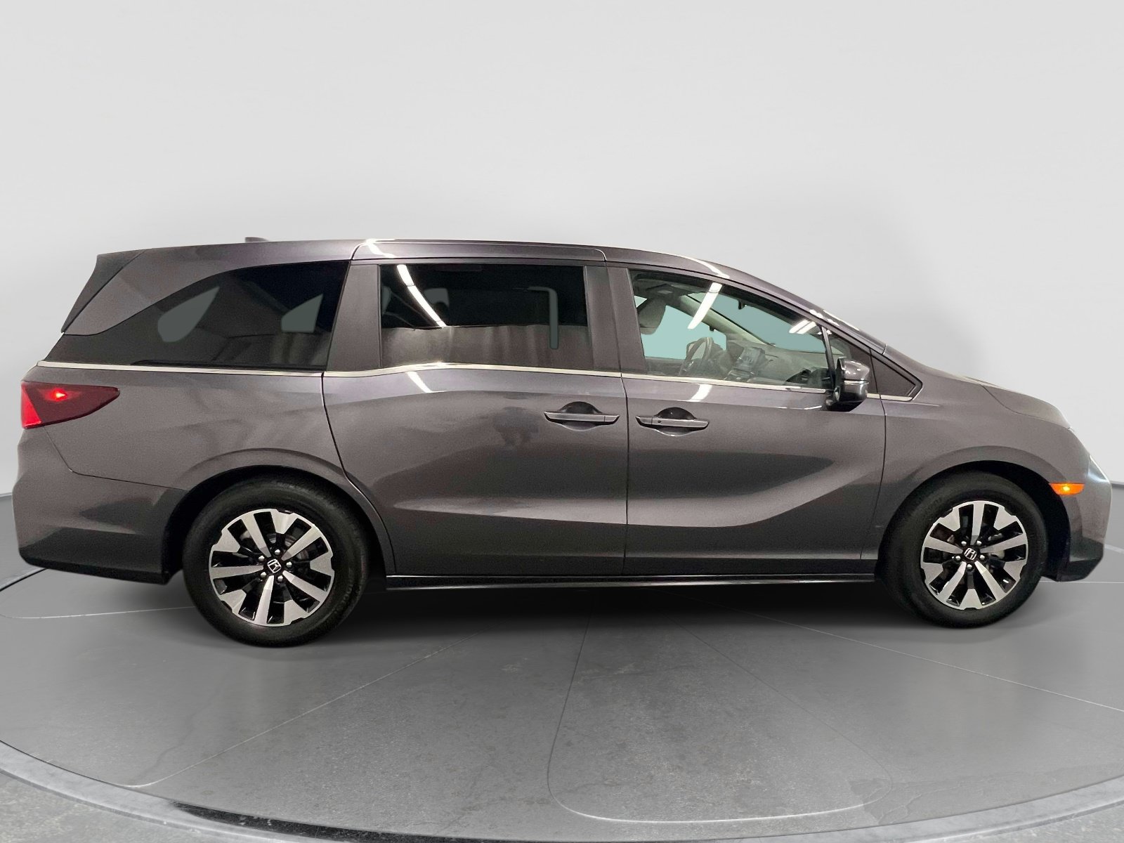 Used 2025 Honda Odyssey EX-L image 5