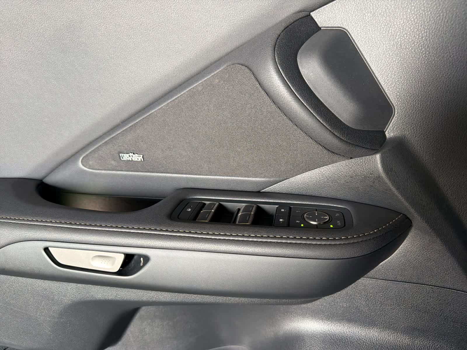 Certified 2025 Lexus TX 500h AWD w/ Technology Package image 12
