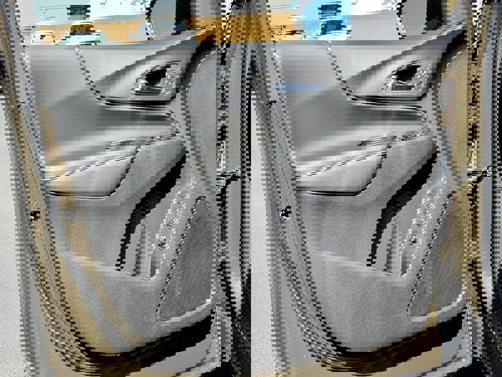 Used 2024 Chevrolet Equinox Premier image 24