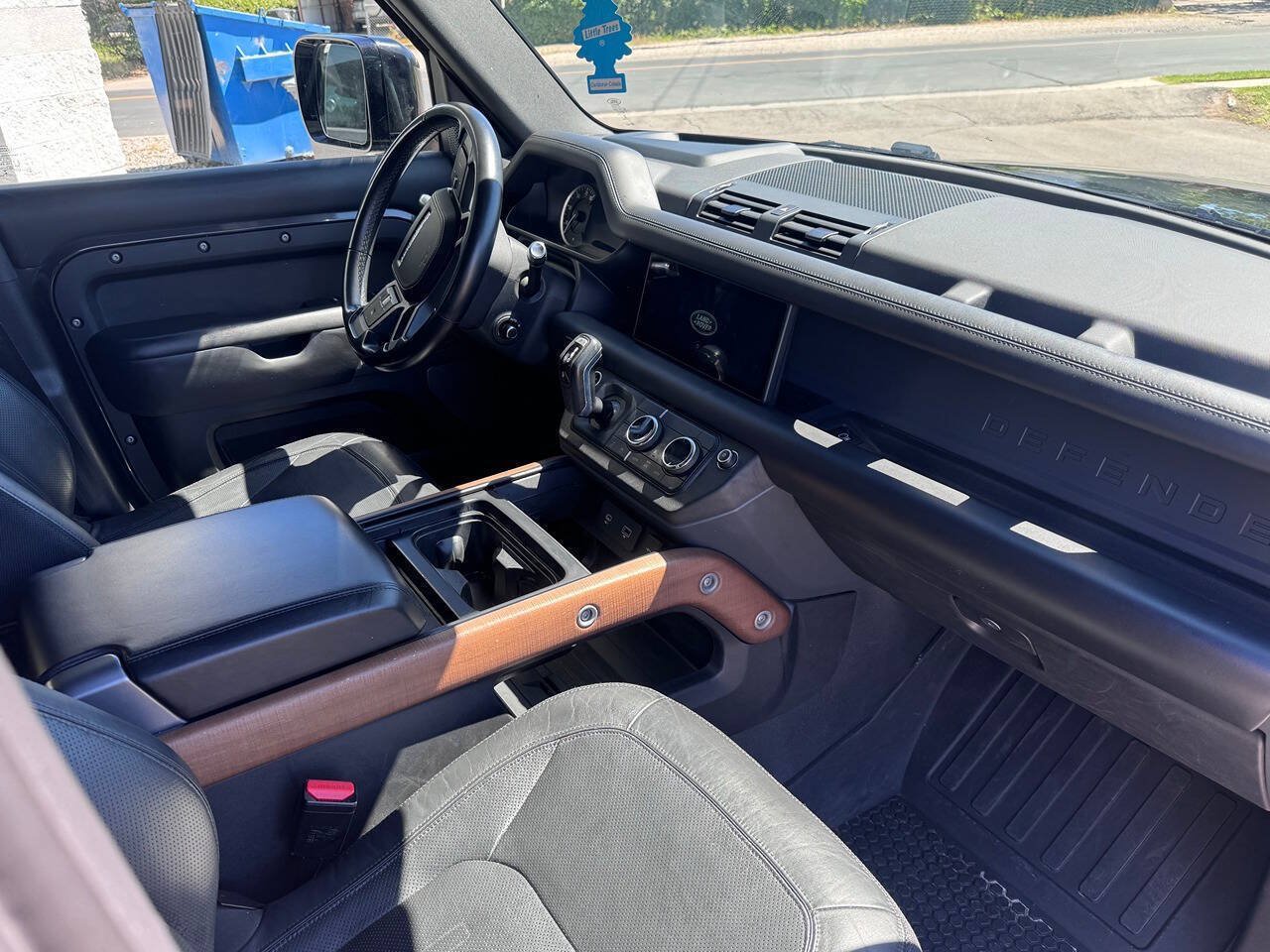 Used 2022 Land Rover Defender 110 X AWD/4WD image 22