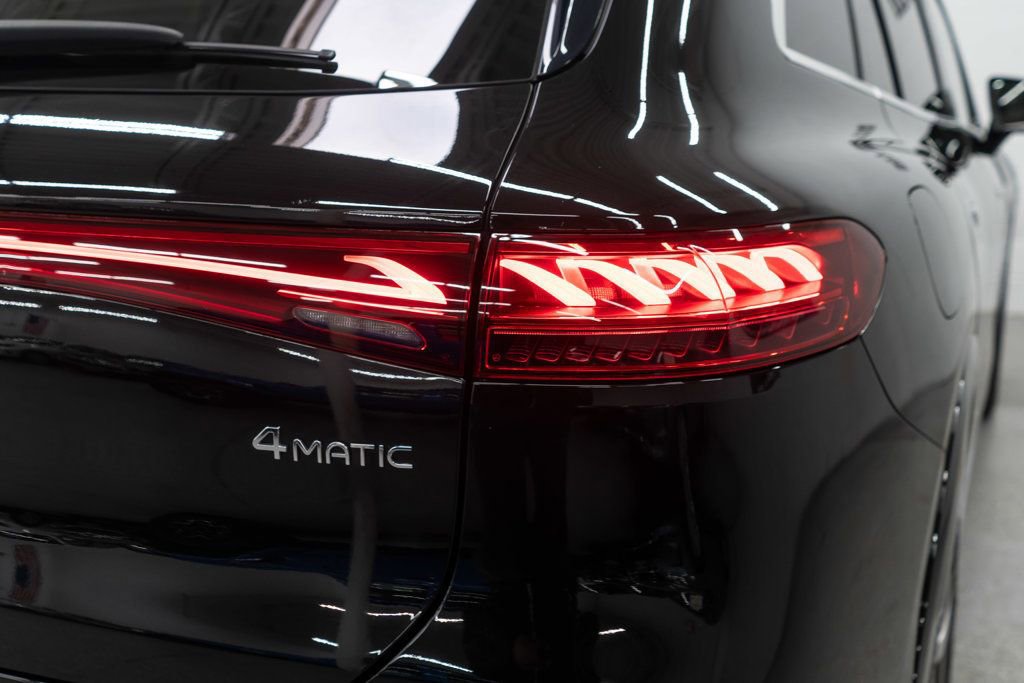 Used 2023 Mercedes-Benz EQS 580 4MATIC SUV image 54