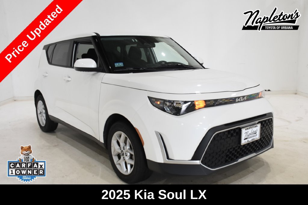 Used 2025 Kia Soul LX w/ LX Technology Package FWD image 1