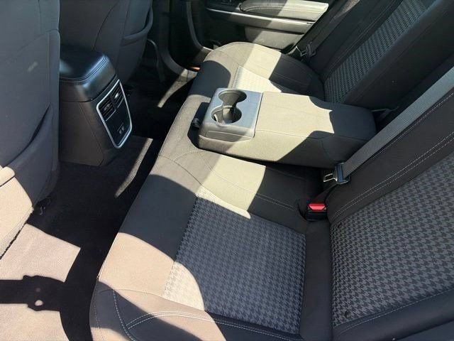 Used 2023 Dodge Charger SXT RWD image 28