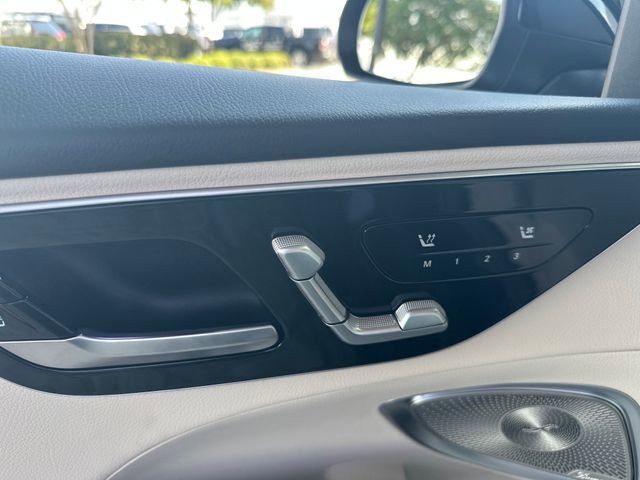 Certified 2025 Mercedes-Benz C 300 Sedan image 19