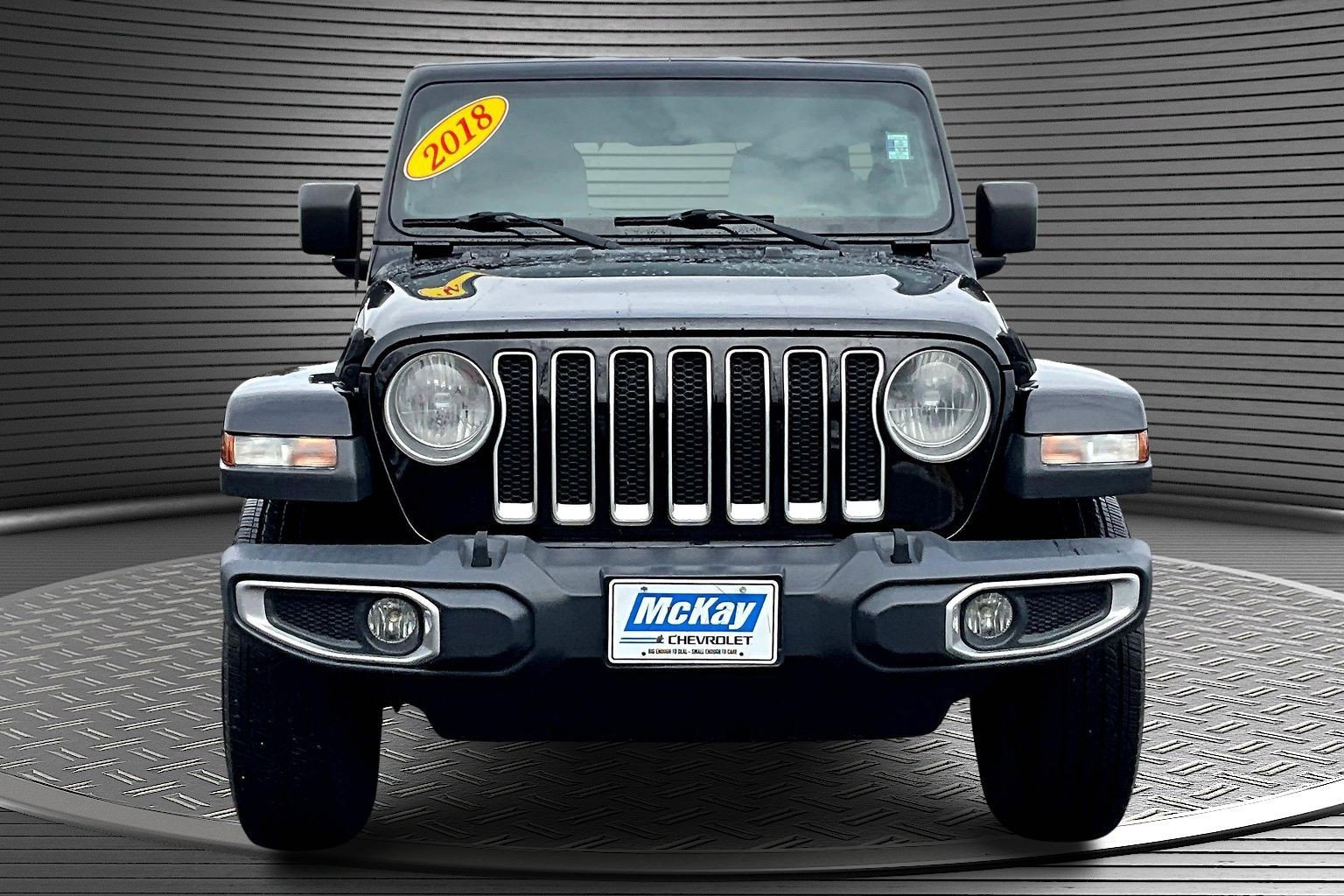 Used 2018 Jeep Wrangler Unlimited Sahara w/ Cold Weather Group AWD/4WD image 2