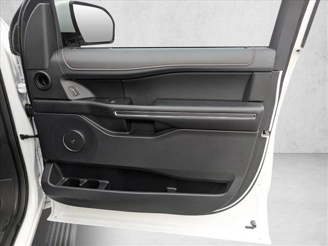 Used 2024 Ford Expedition Limited image 25