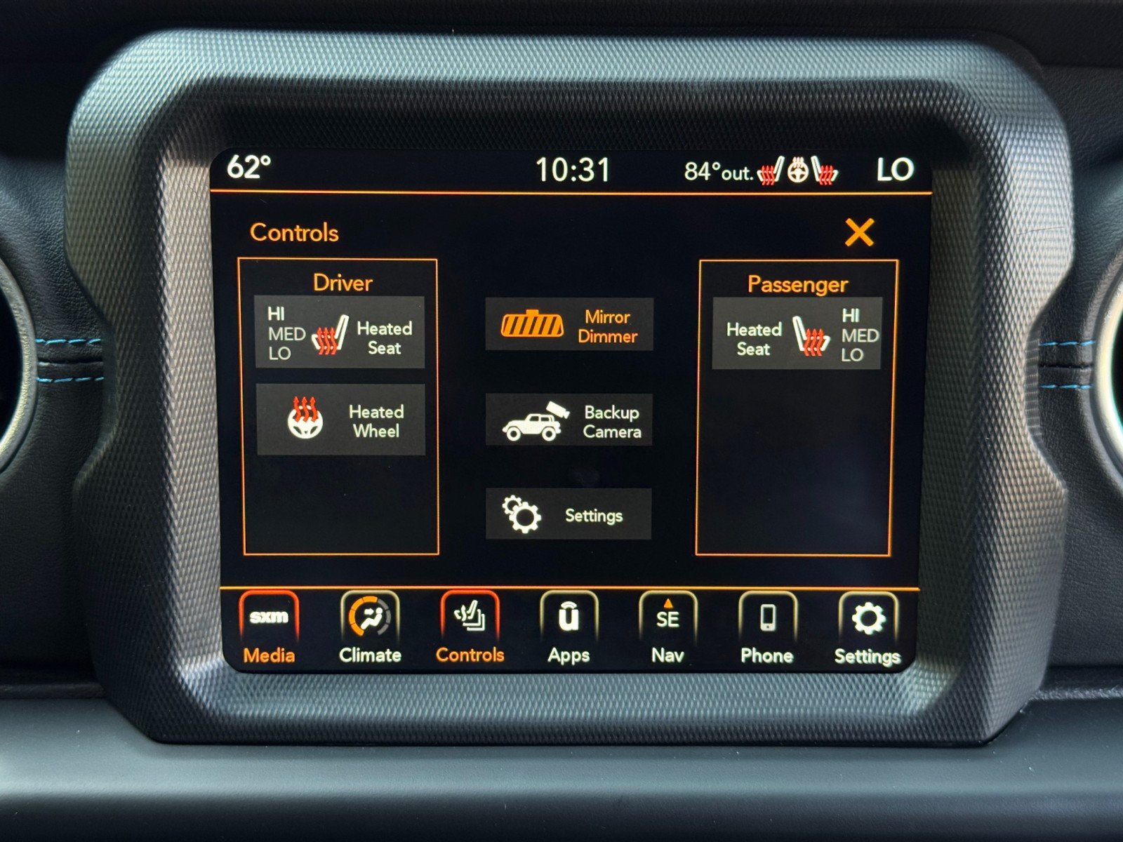 Used 2022 Jeep Wrangler Unlimited Rubicon 4xe w/ Cold Weather Group AWD/4WD image 29