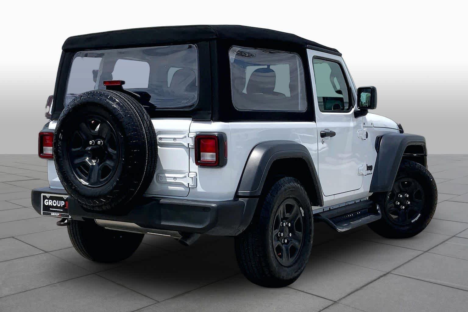 Used 2024 Jeep Wrangler Sport AWD/4WD image 12