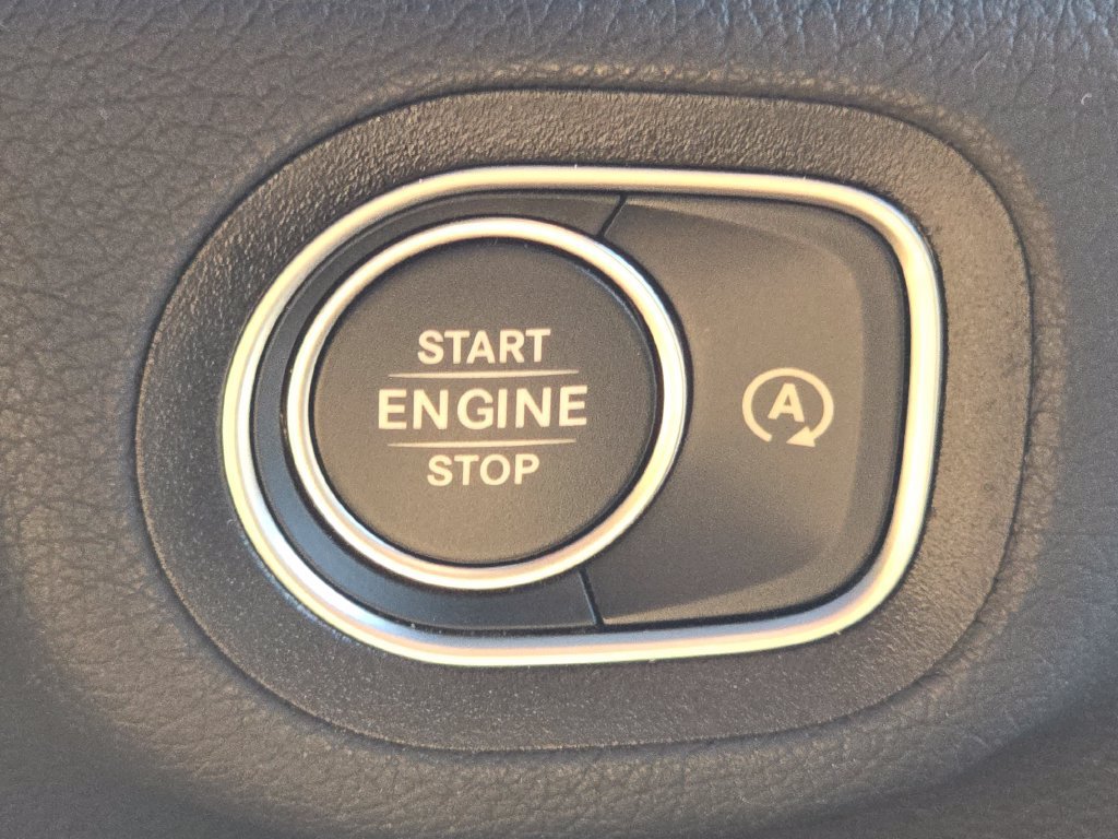 Certified 2026 Mercedes-Benz GLS 450 4MATIC image 35