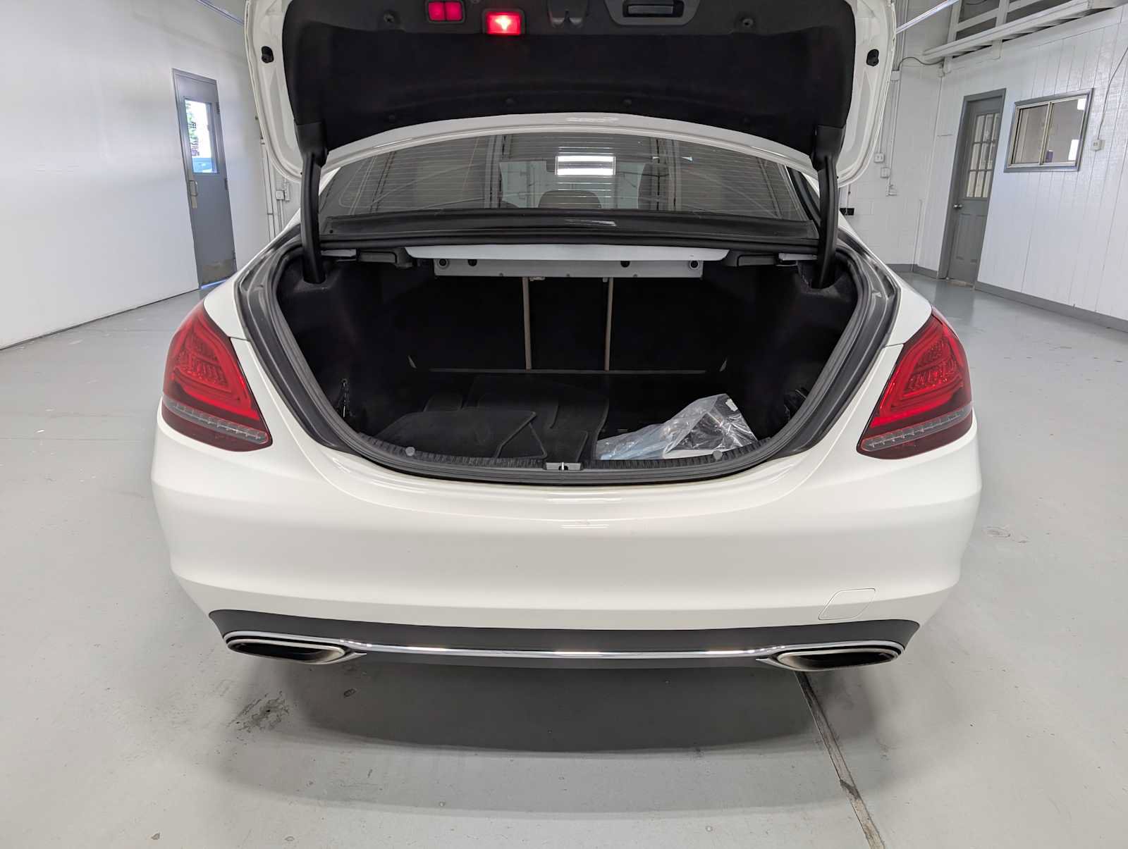 Certified 2019 Mercedes-Benz C 300 4MATIC Sedan image 36